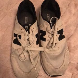 Women new balance shoes